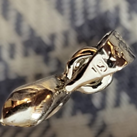 Genuine Tiger's Eye Stone Earrings with 18k White Gold Jewelry Clasp - Picture 6 of 10